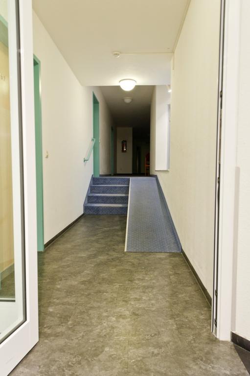Hotel Domino Щутгарт Екстериор снимка
